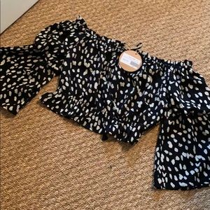 Animal Print off the shoulder top 3/4 sleeves